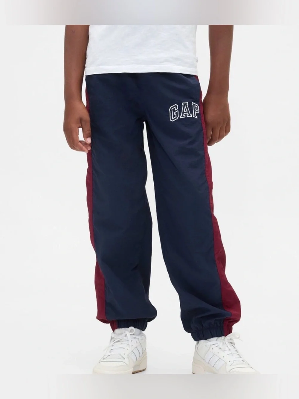NWT: Boy’s Gap Blue Relaxed Logo Joggers | Size: L (10)